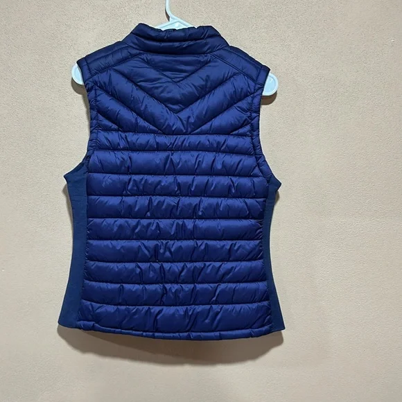 Puff vest by Snobbish Collection - Picture 3 of 4